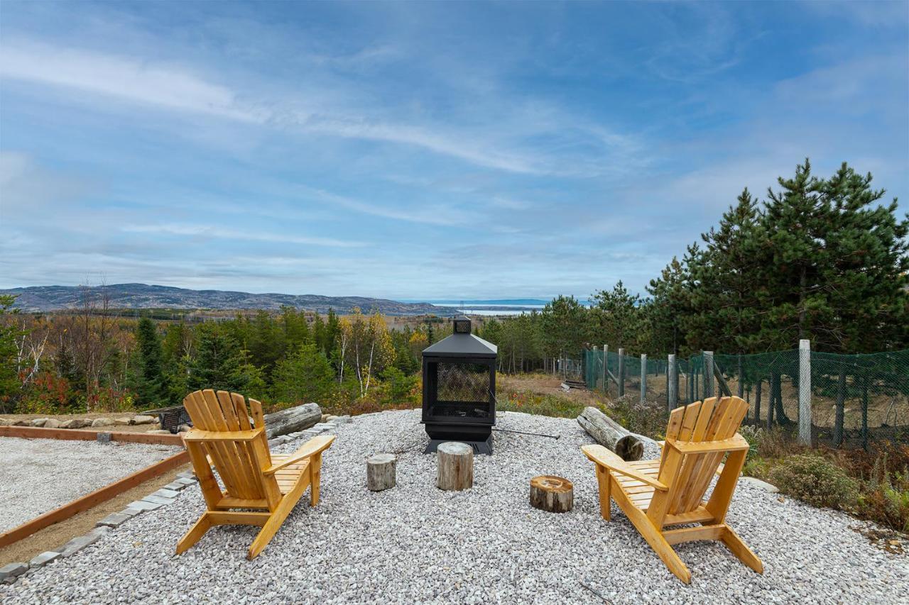 Le Saint Placide De Charlevoix Baie-Saint-Paul Luaran gambar